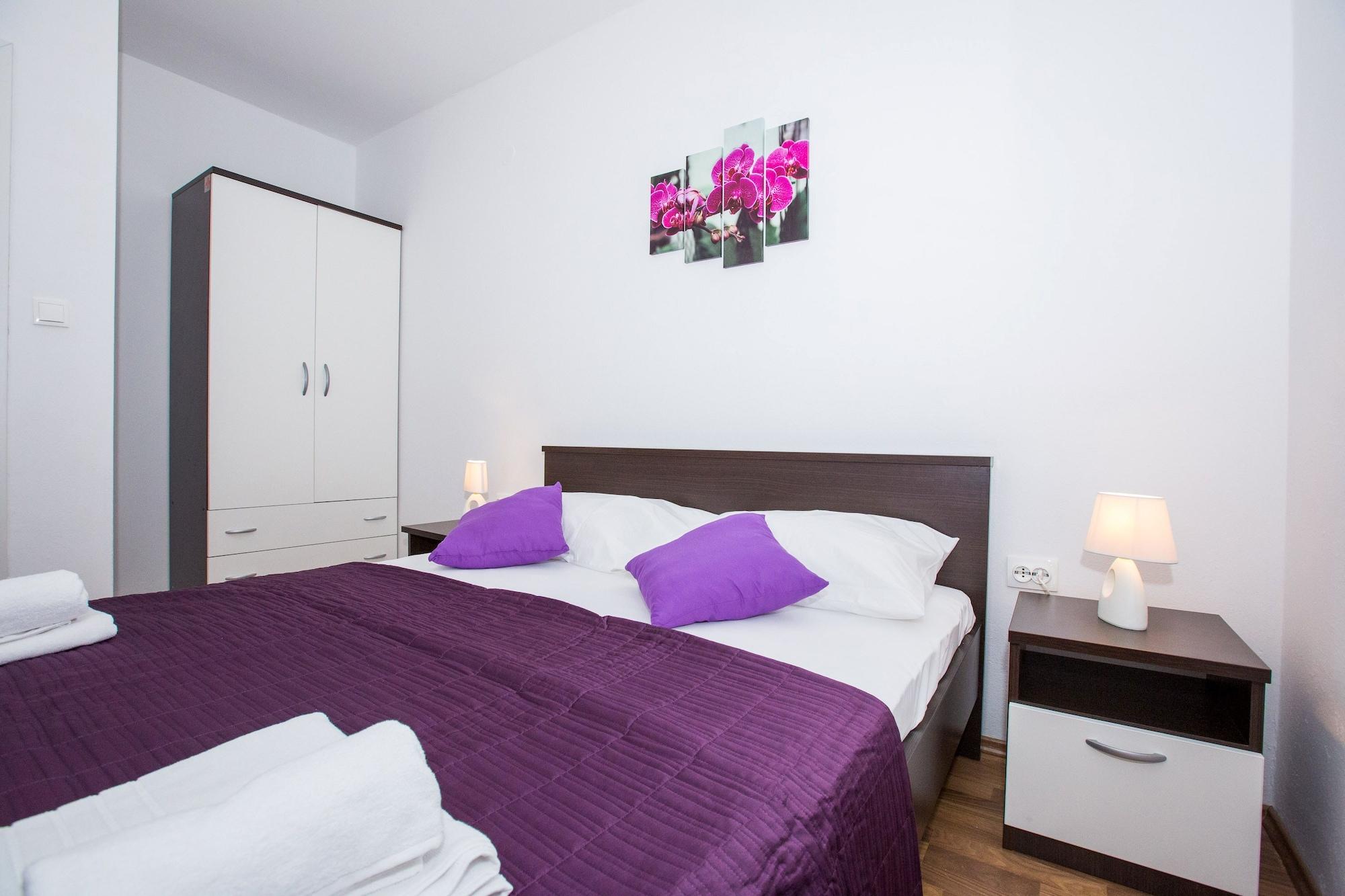 Roza Apartment